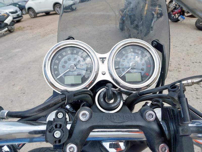 2022 TRIUMPH BONNEVILLE T120 