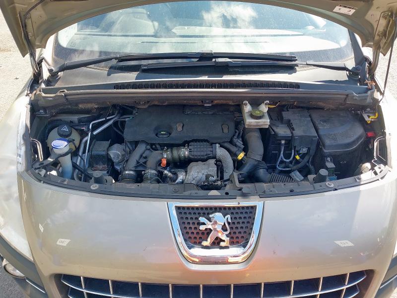 2012 PEUGEOT 3008 ACTIVE HDI 