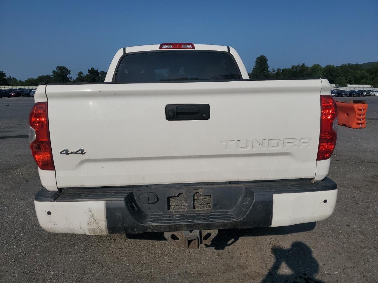 2016 Toyota Tundra Crewmax 1794 VIN: 5TFAW5F15GX515013 Lot: 67182155