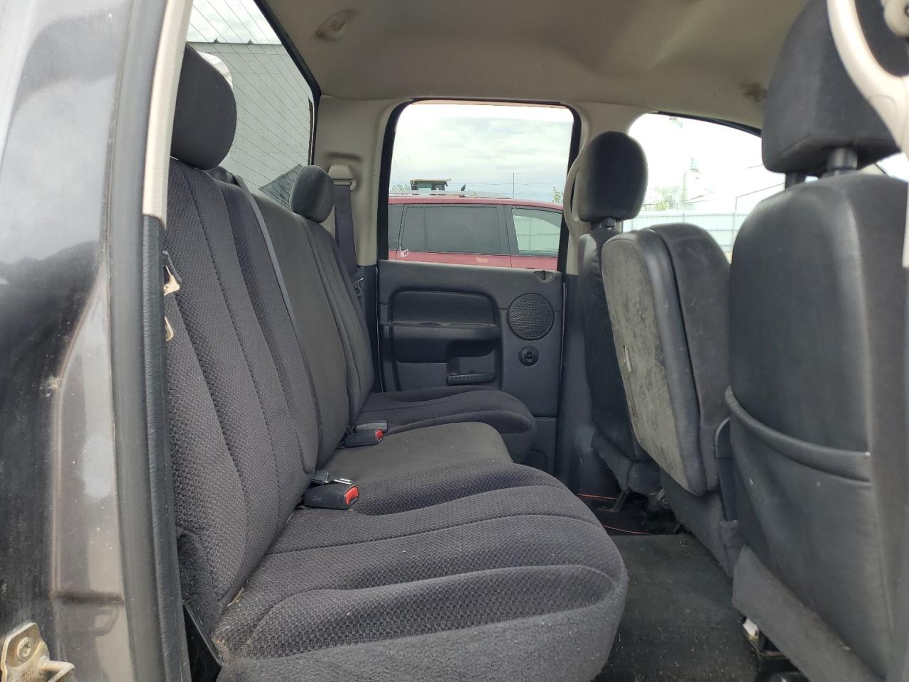 2004 Dodge Ram 1500 St VIN: 1D7HU18D74S619053 Lot: 68474175