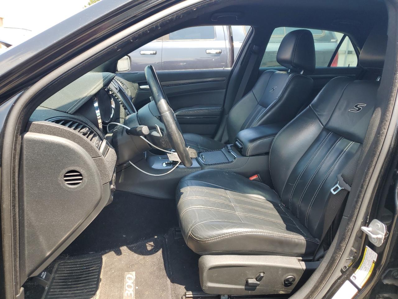2014 Chrysler 300 S VIN: 2C3CCABGXEH249059 Lot: 69090075