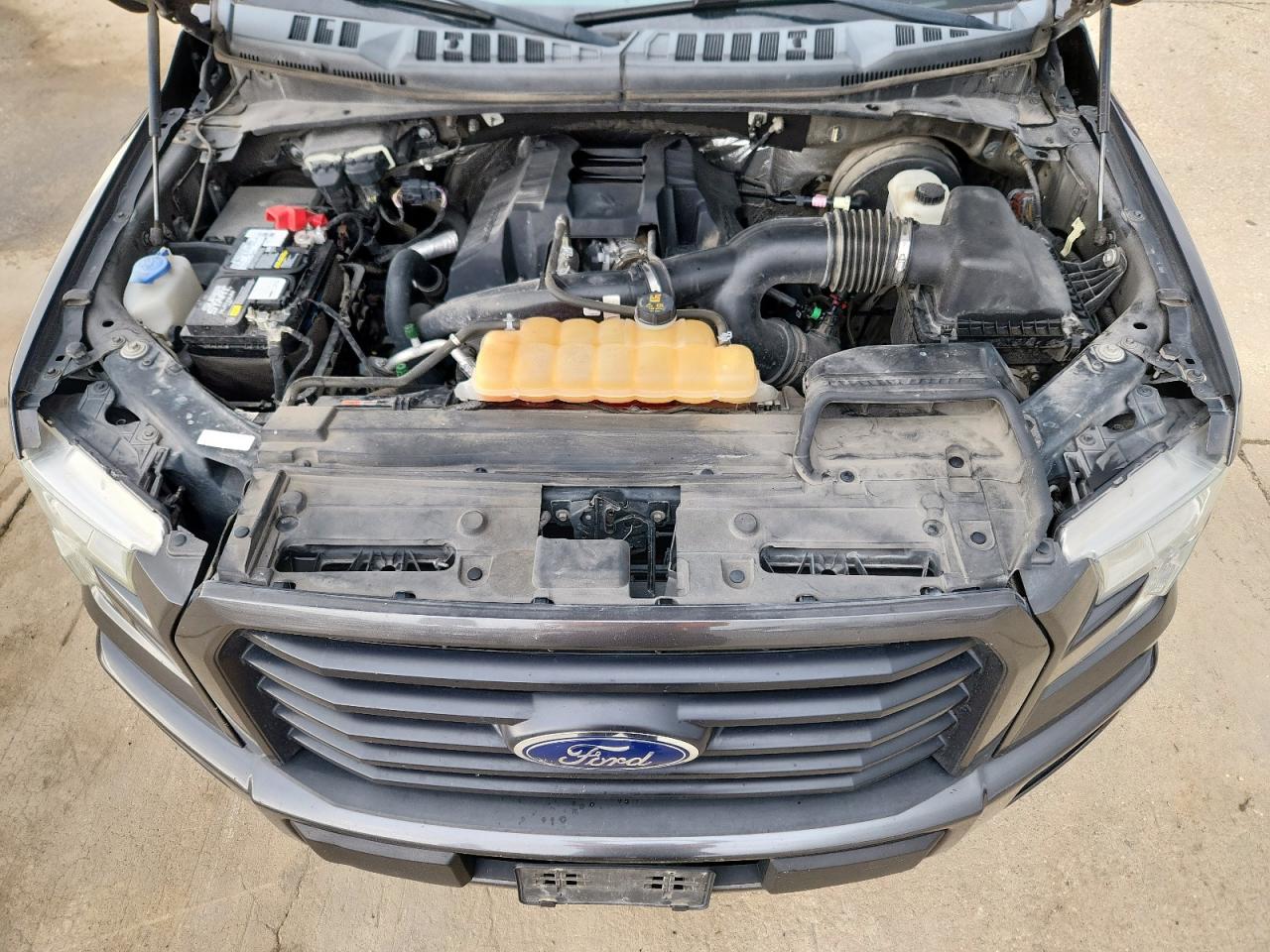 2017 Ford F150 Supercrew VIN: 1FTEW1CP8HKC32350 Lot: 69610955