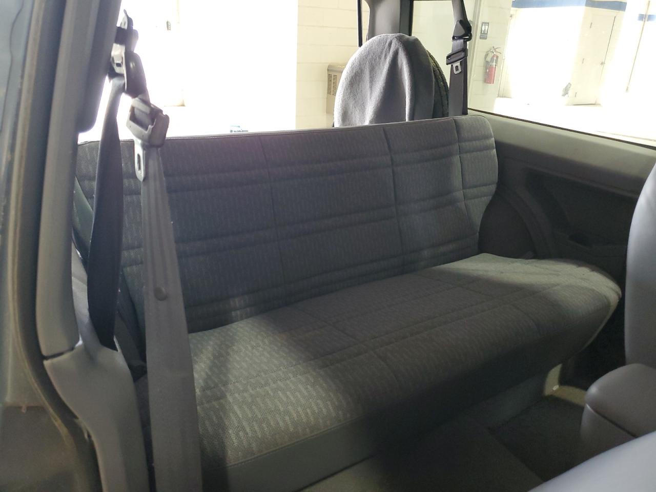 1998 Jeep Cherokee Sport VIN: 1J4FJ67S9WL141068 Lot: 68575175