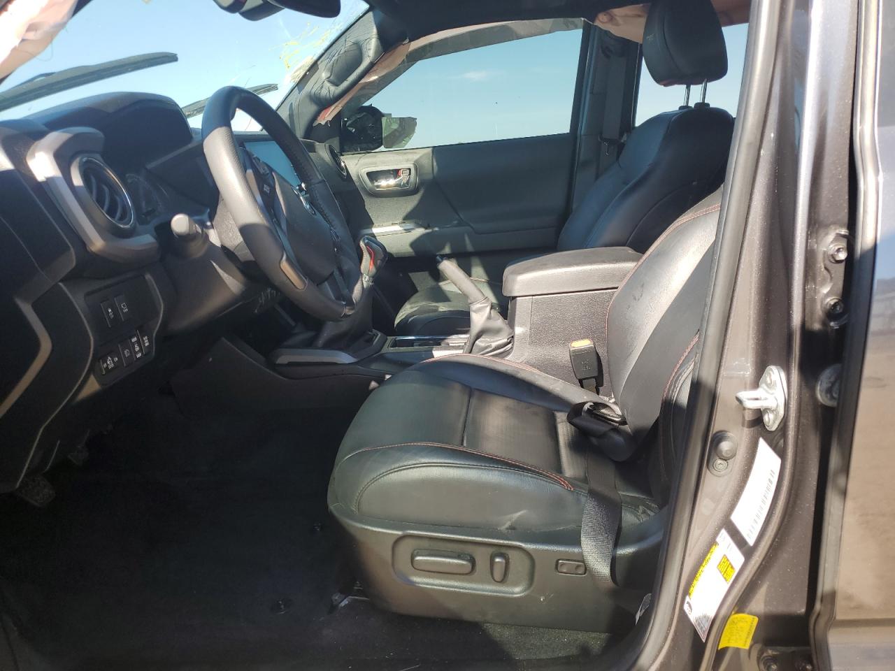 2022 Toyota Tacoma Double Cab VIN: 3TYCZ5AN4NT102730 Lot: 70374165