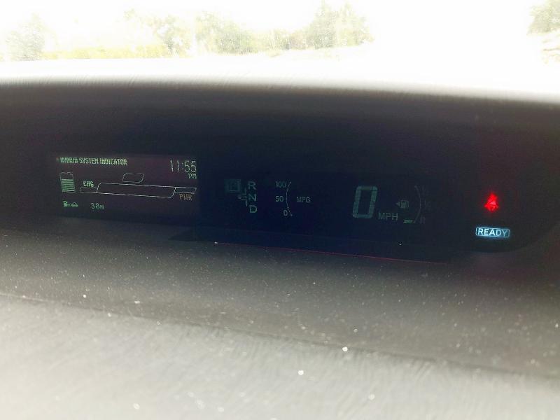 2011 TOYOTA PRIUS T3