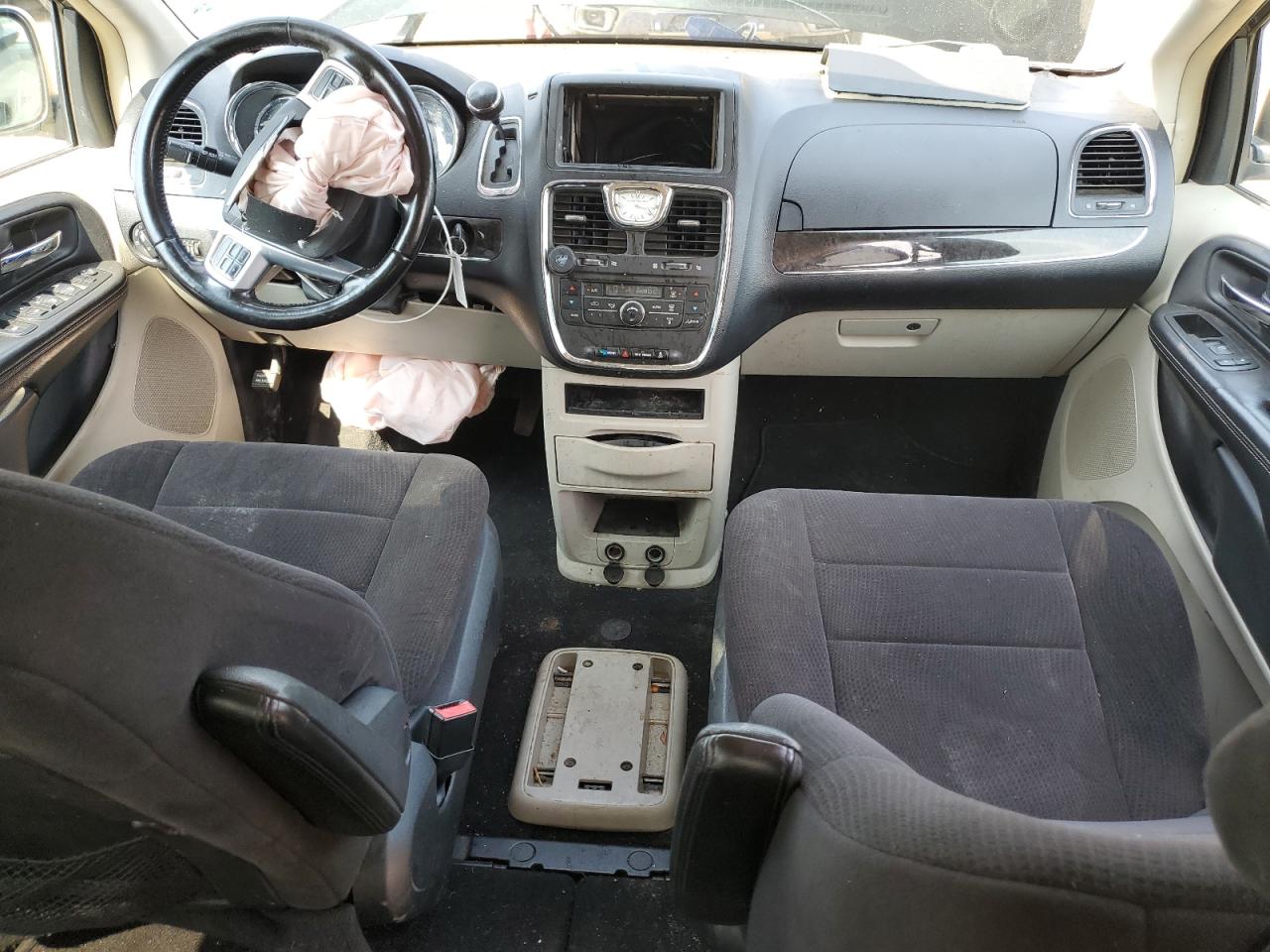 2011 Chrysler Town & Country Touring VIN: 2A4RR5DG7BR649587 Lot: 69291425