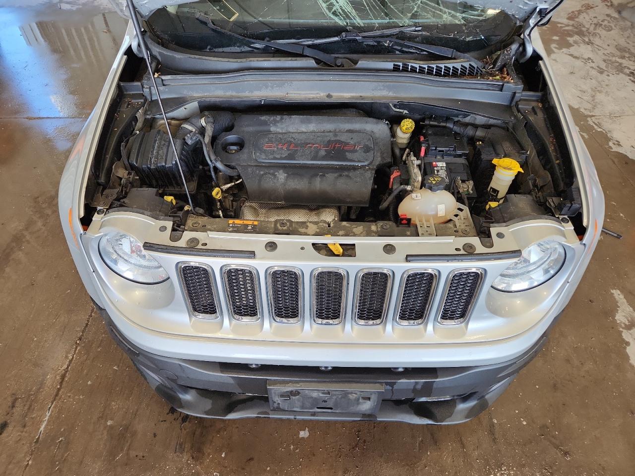 2015 Jeep Renegade Limited VIN: ZACCJADT2FPC40822 Lot: 70655425