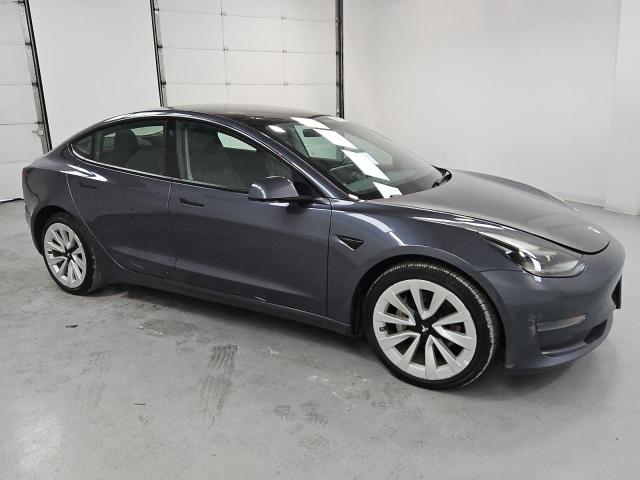  TESLA MODEL 3 2023 Srebrny