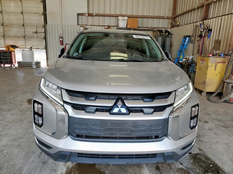  MITSUBISHI OUTLANDER 2021 Серебристый