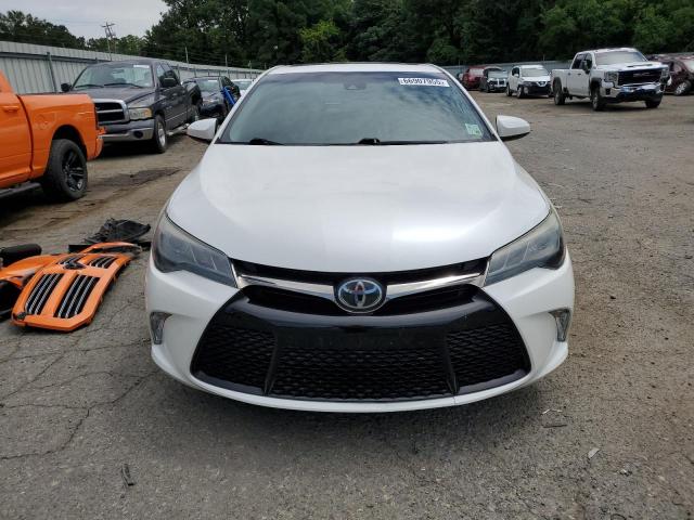  TOYOTA CAMRY 2016 Biały