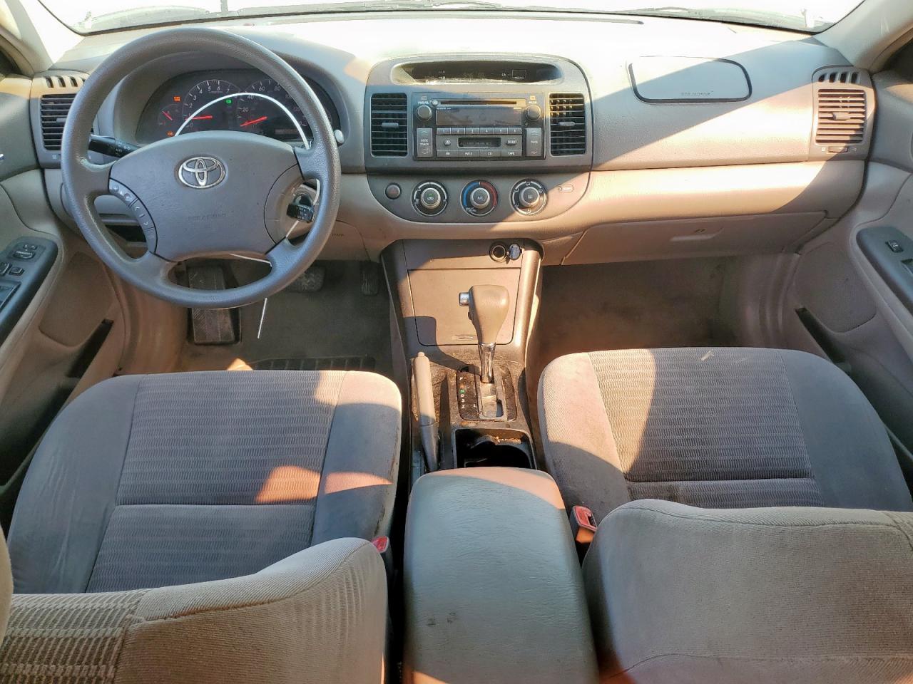 2005 Toyota Camry Le VIN: 4T1BF32K95U619747 Lot: 69208975