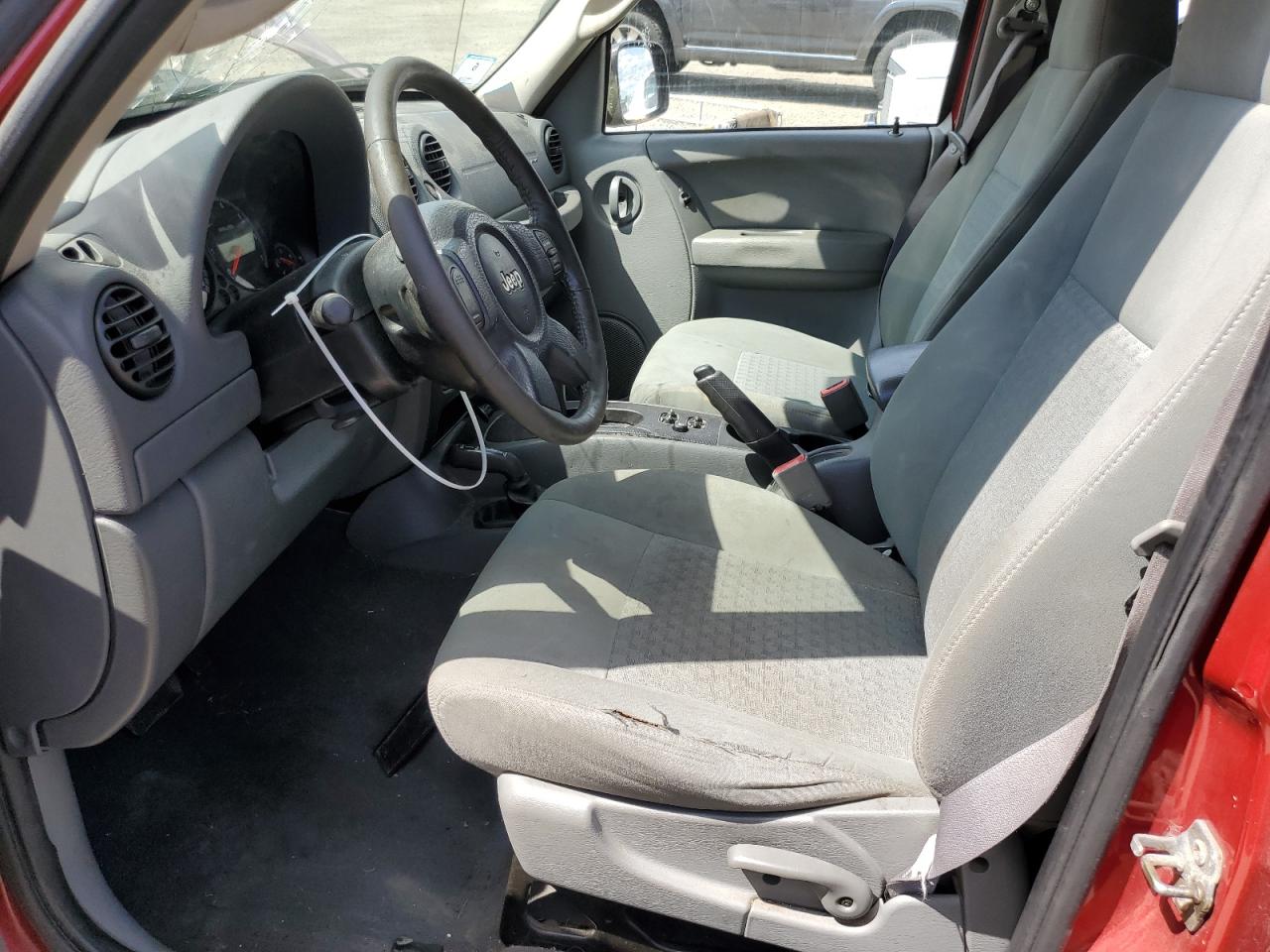 2007 Jeep Liberty Sport VIN: 1J4GL48K57W537435 Lot: 69857755