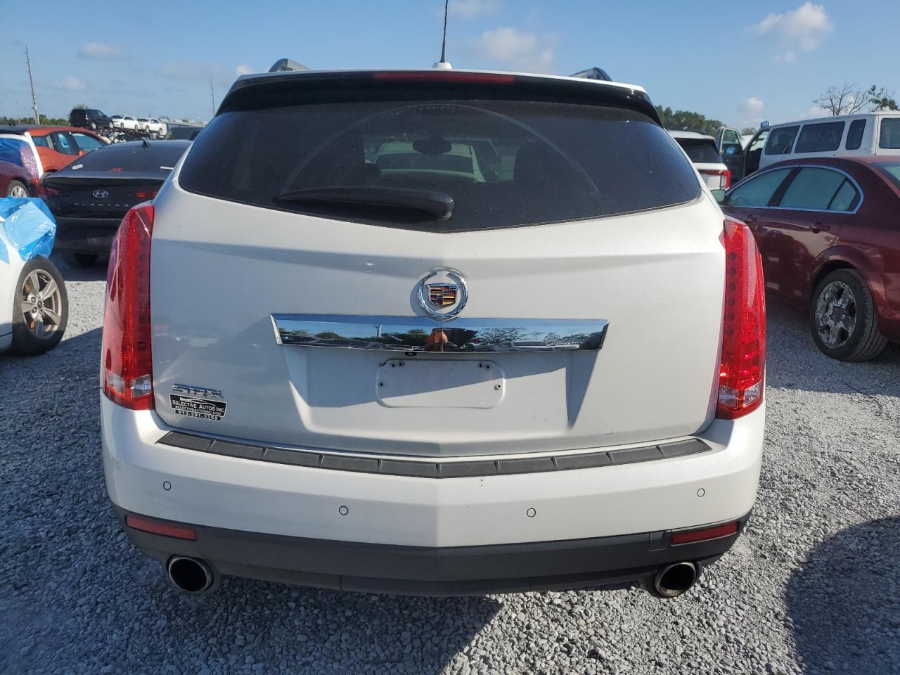 2015 Cadillac Srx Luxury Collection VIN: 3GYFNBE38FS567918 Lot: 69610985