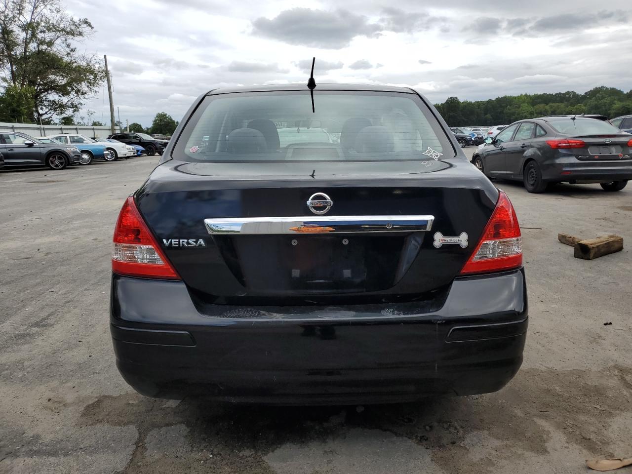 2009 Nissan Versa S VIN: 3N1BC11E79L500725 Lot: 69568705