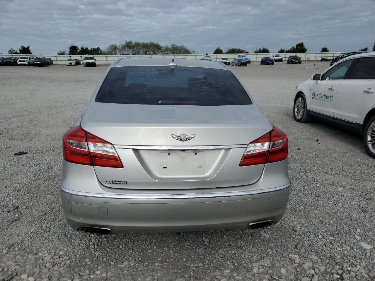 2013 Hyundai Genesis 3.8L VIN: KMHGC4DD4DU239703 Lot: 69825045