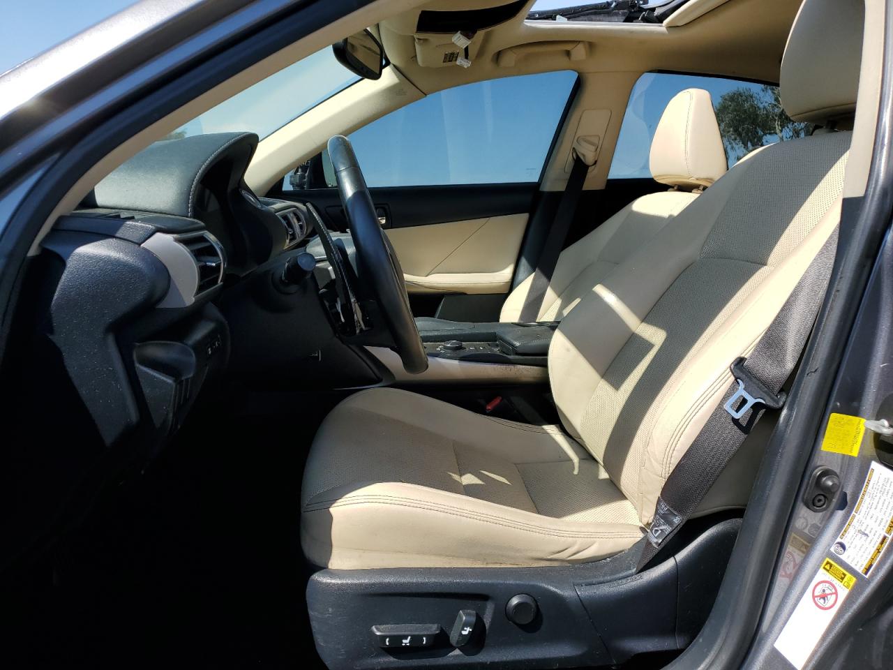 2014 Lexus Is 250 VIN: JTHCF1D27E5010689 Lot: 70225395