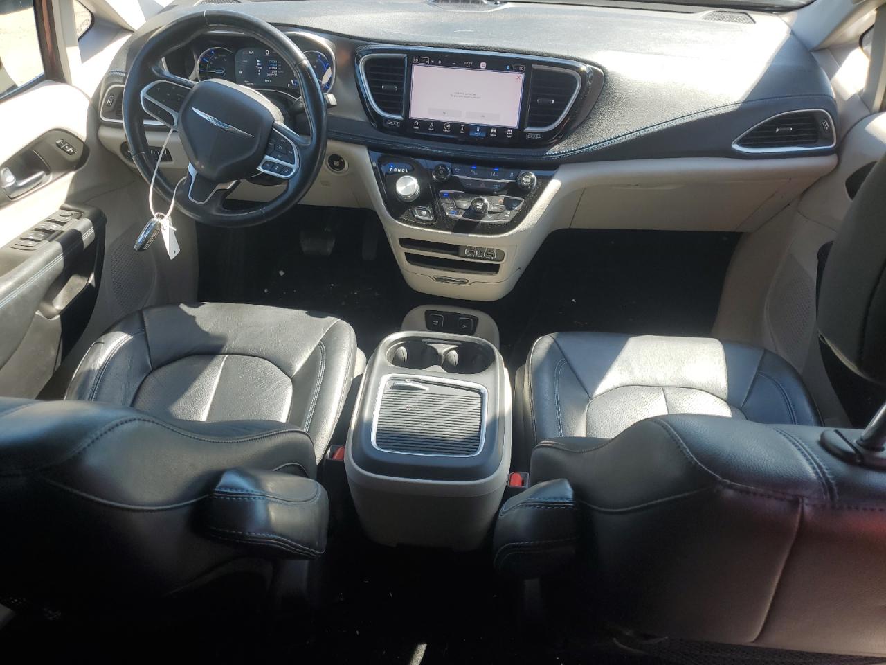 2021 Chrysler Pacifica Hybrid Touring L VIN: 2C4RC1L78MR562463 Lot: 70295695