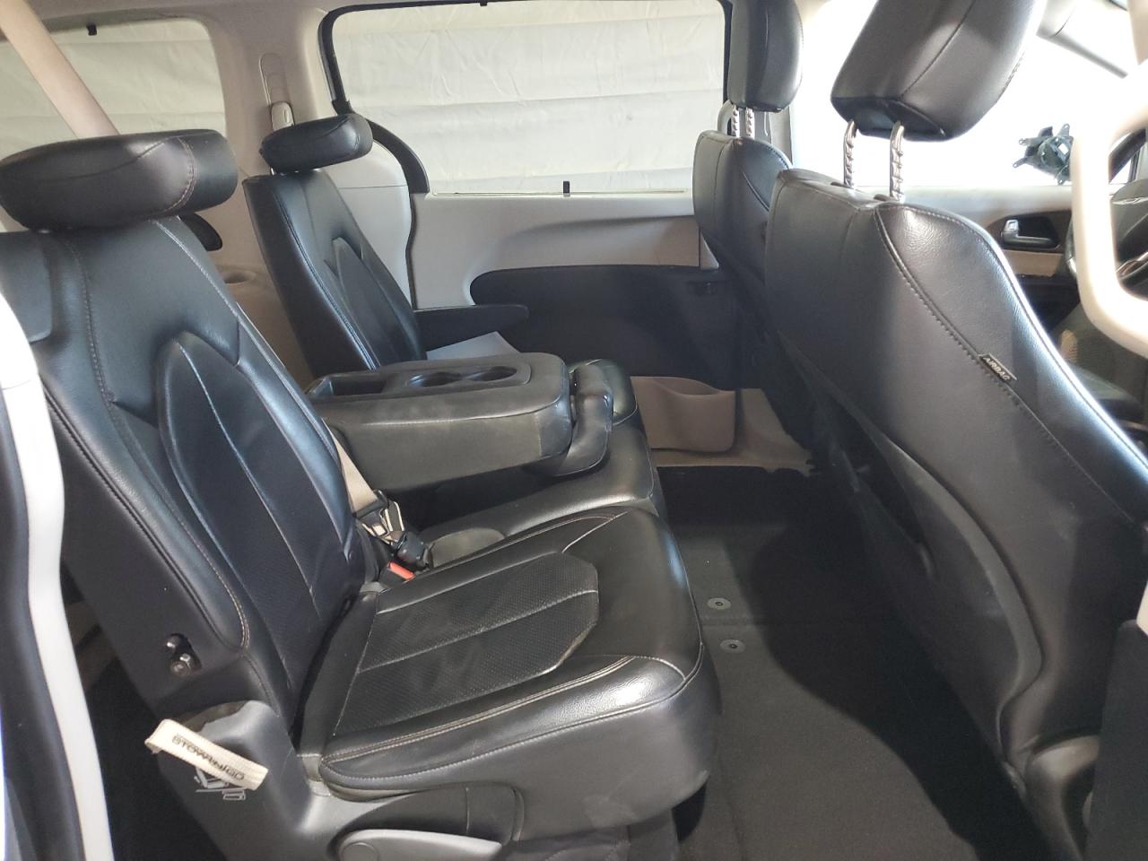 2018 Chrysler Pacifica Touring L VIN: 2C4RC1BG1JR294787 Lot: 68280535