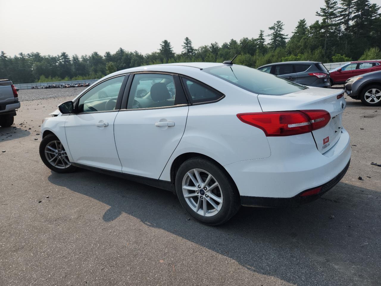 2016 Ford Focus Se white sedan gas 1FADP3F20GL400789 photo #3