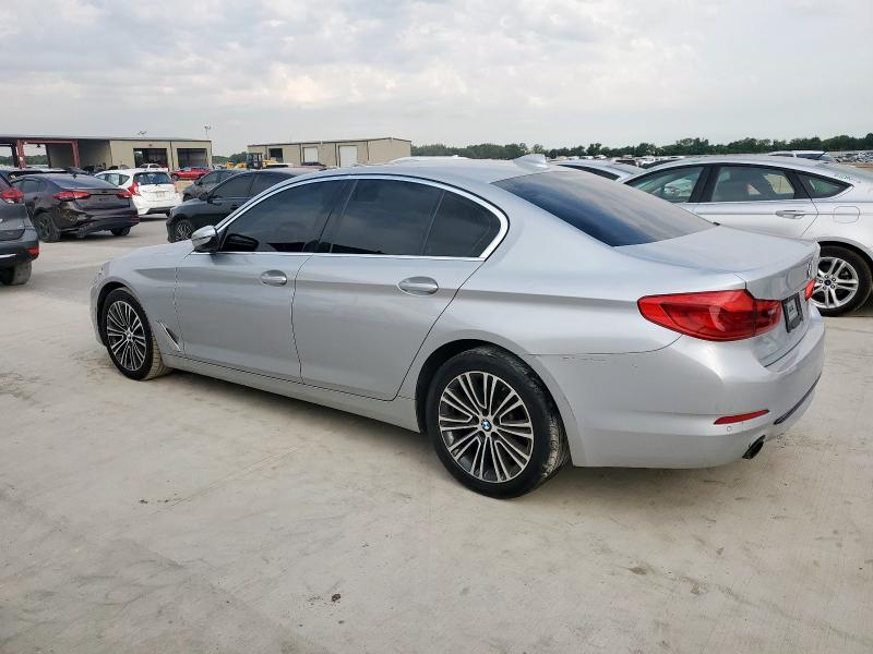  BMW 5 SERIES 2019 Серебристый