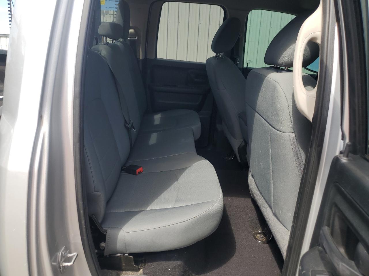 2018 Ram 1500 St VIN: 1C6RR6FT1JS218964 Lot: 69641535