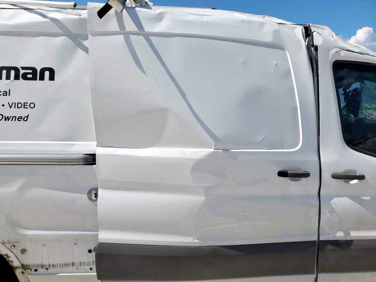 2021 Ford Transit T-250 VIN: 1FTBR1C86MKA19359 Lot: 68384725