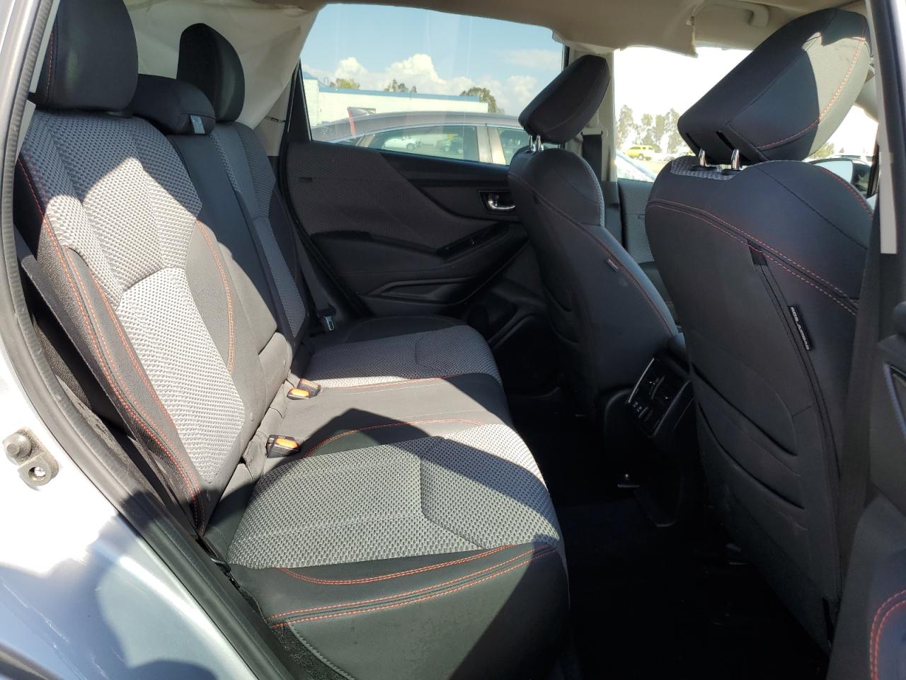 2022 Subaru Forester Sport VIN: JF2SKAJC9NH437653 Lot: 70527255