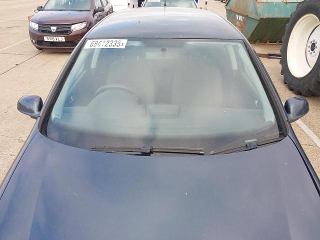 2005 VOLKSWAGEN GOLF TDI S