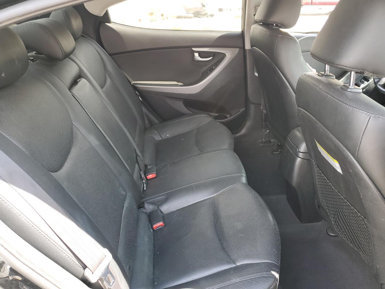 2014 Hyundai Elantra Se VIN: 5NPDH4AE7EH531590 Lot: 70423845