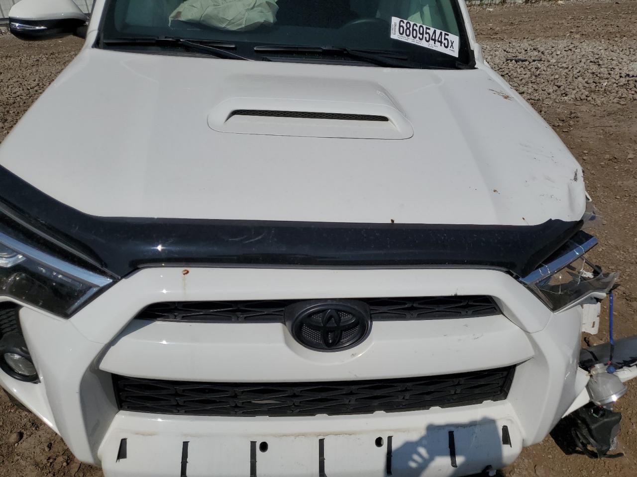 2019 Toyota 4Runner Sr5/Sr5 Premium VIN: JTEBU5JR9K5667593 Lot: 68695445