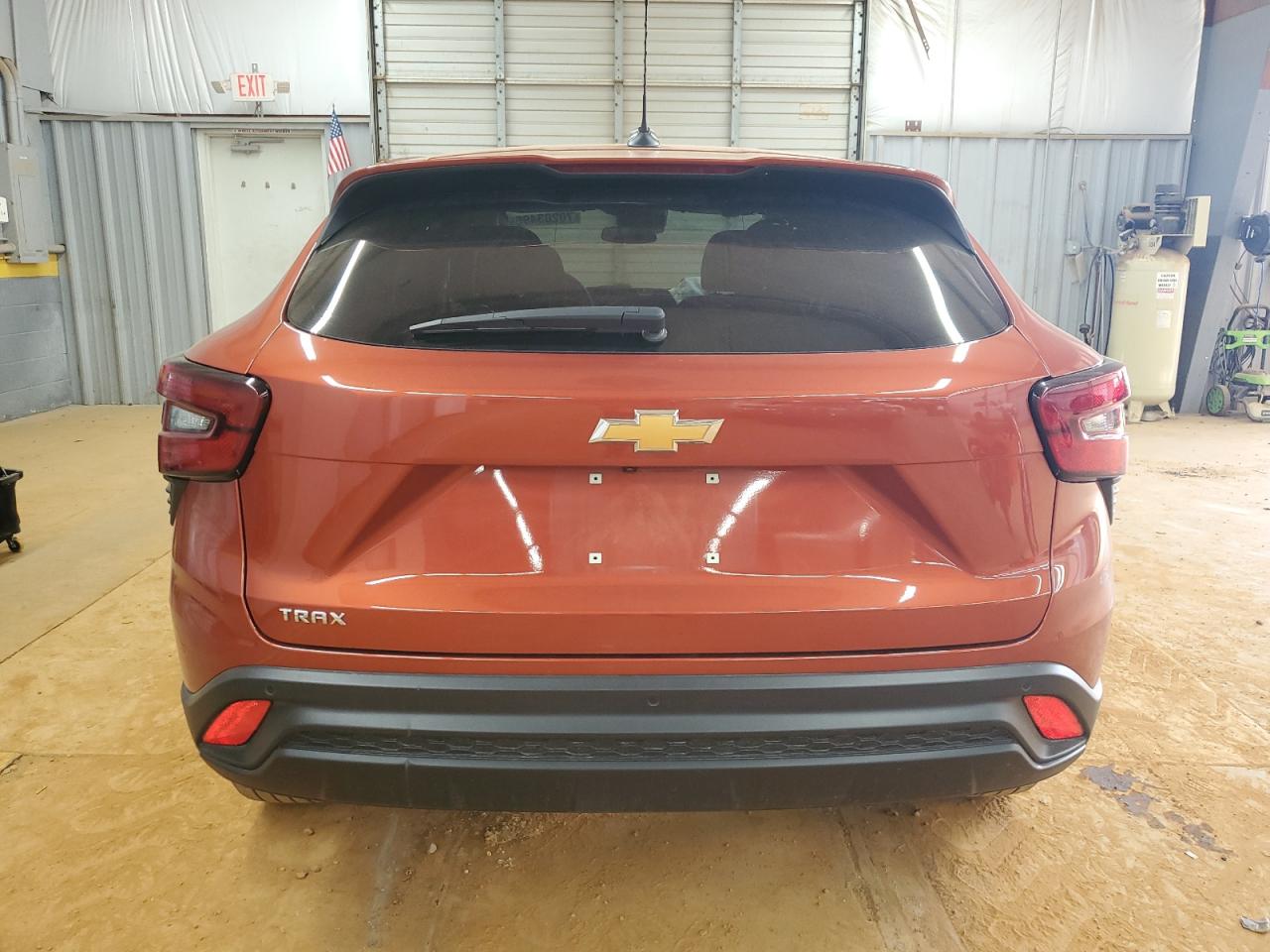 2024 Chevrolet Trax Ls VIN: KL77LFE26RC125127 Lot: 70203495