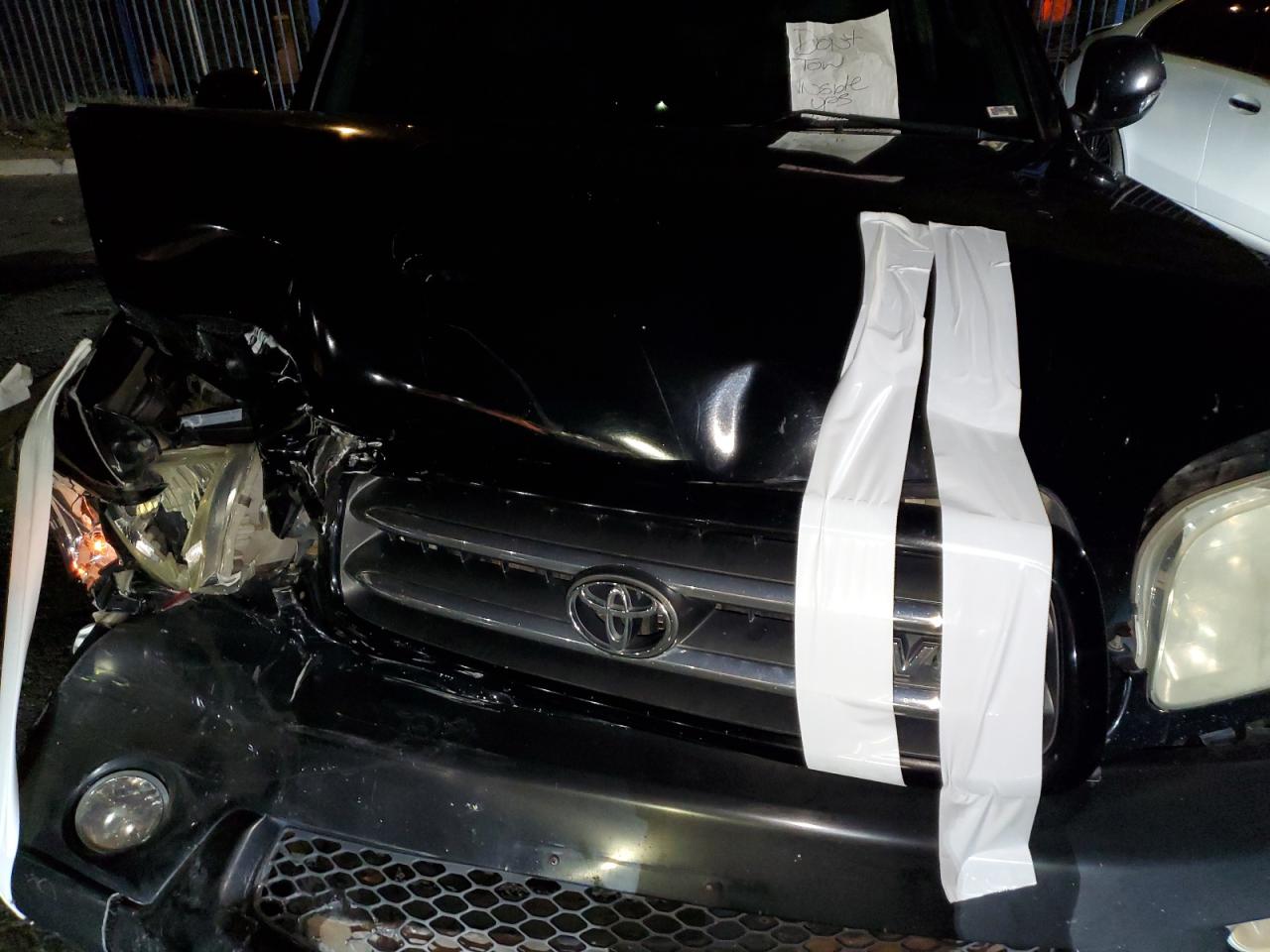 2003 Toyota Sequoia Limited VIN: 5TDZT38A83S201613 Lot: 70788435