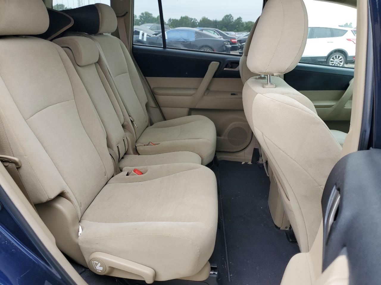 2012 Toyota Highlander Base VIN: 5TDBK3EH0CS098130 Lot: 68331895