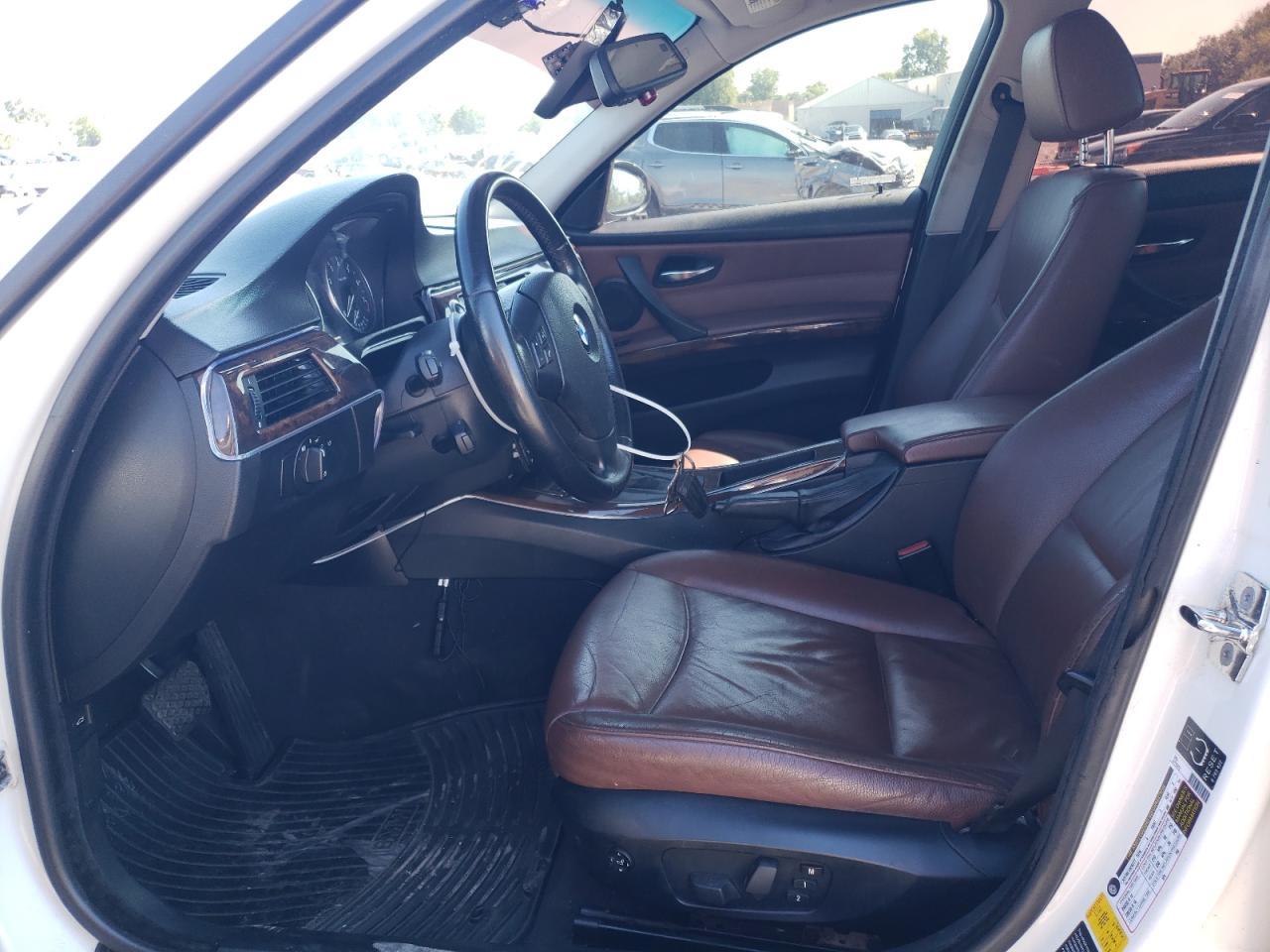 2006 BMW 325 Xi VIN: WBAVD13546KV02429 Lot: 69337885