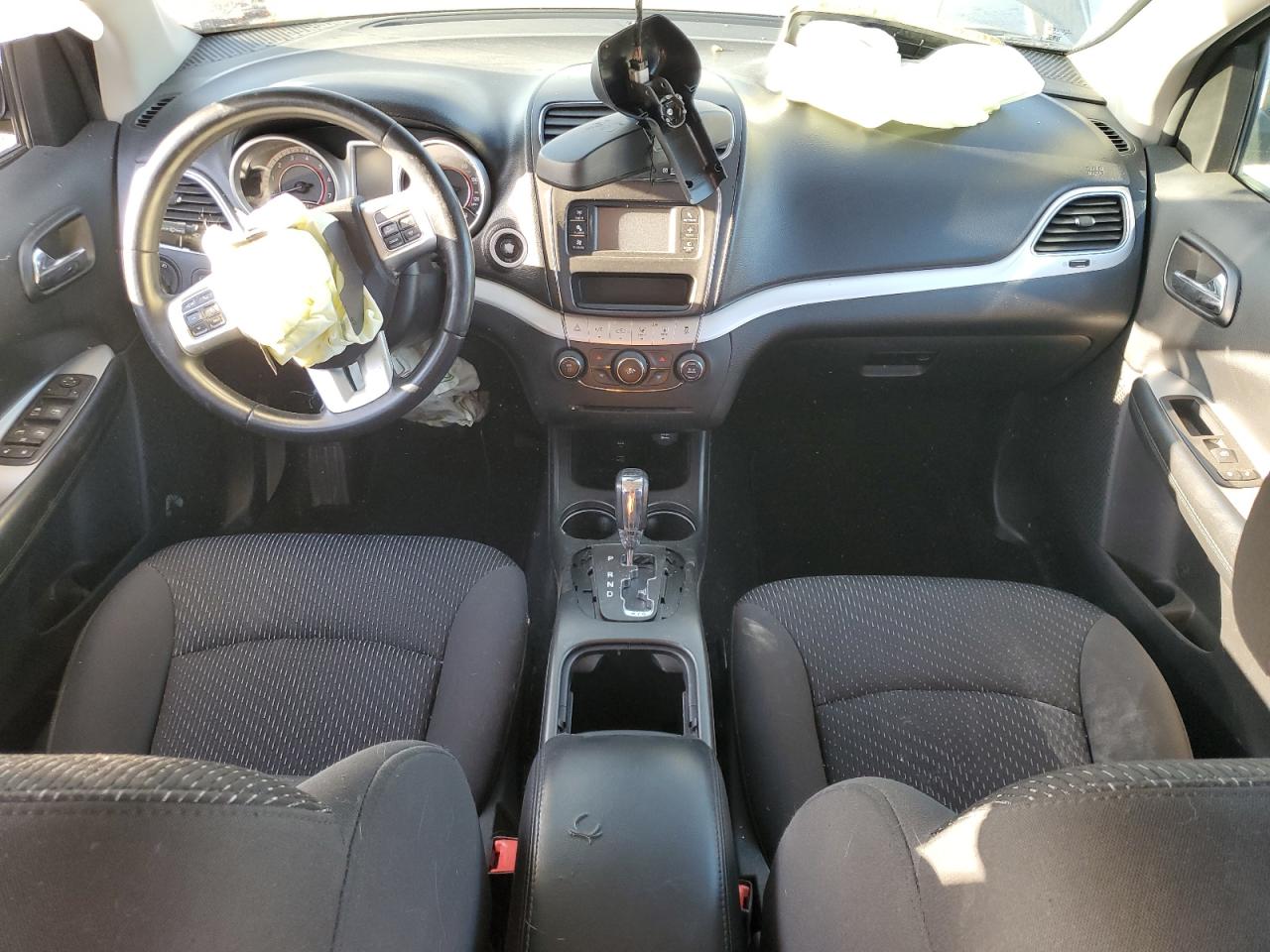 2018 Dodge Journey Se VIN: 3C4PDCAB7JT528403 Lot: 69846535