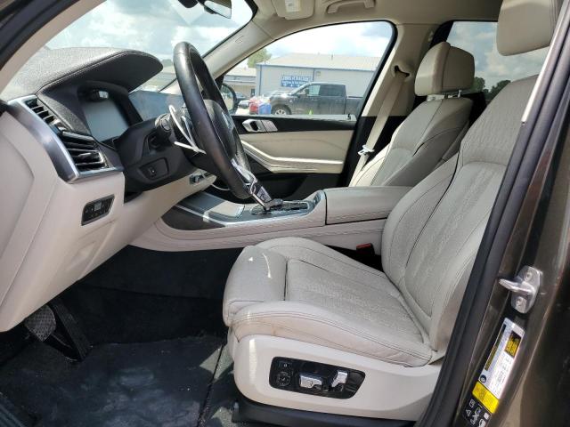  BMW X7 2020 Зеленый