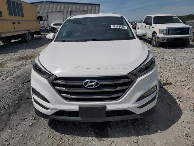  HYUNDAI TUCSON 2016 Белы