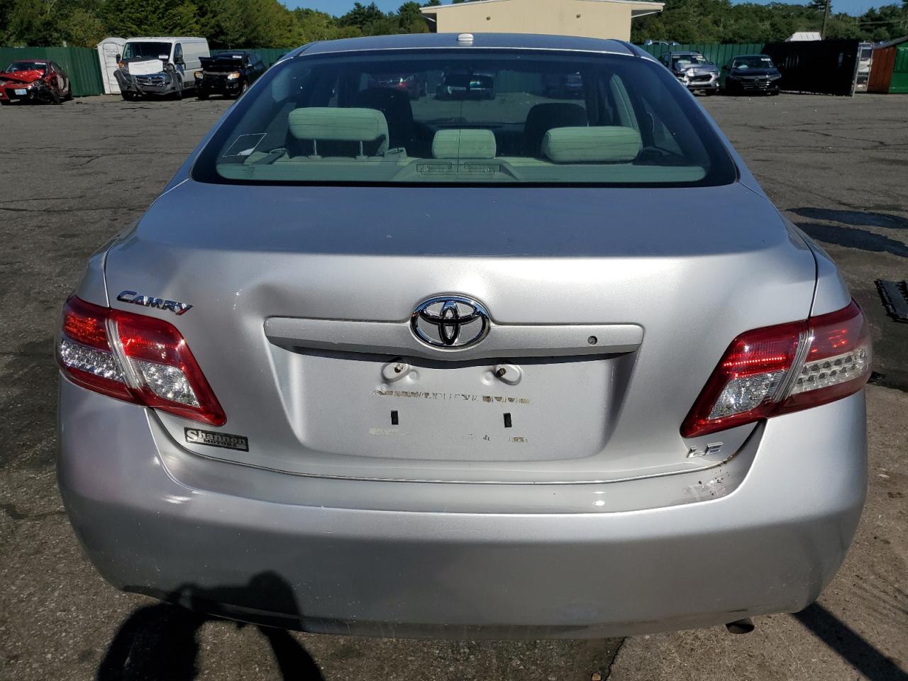 2010 Toyota Camry Base VIN: 4T1BF3EK6AU082857 Lot: 70149915