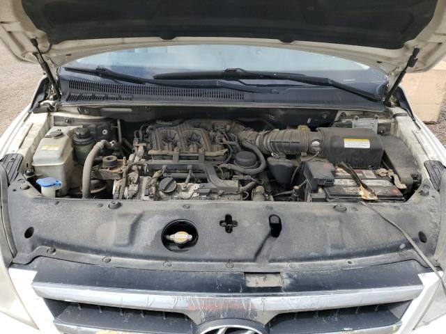 2007 HYUNDAI ENTOURAGE GLS  