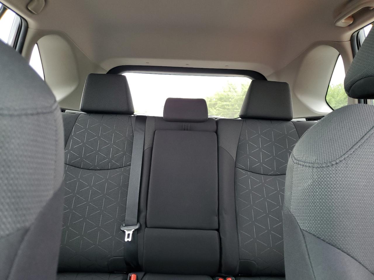 2021 Toyota Rav4 Xle VIN: 2T3W1RFV4MC100572 Lot: 69408275