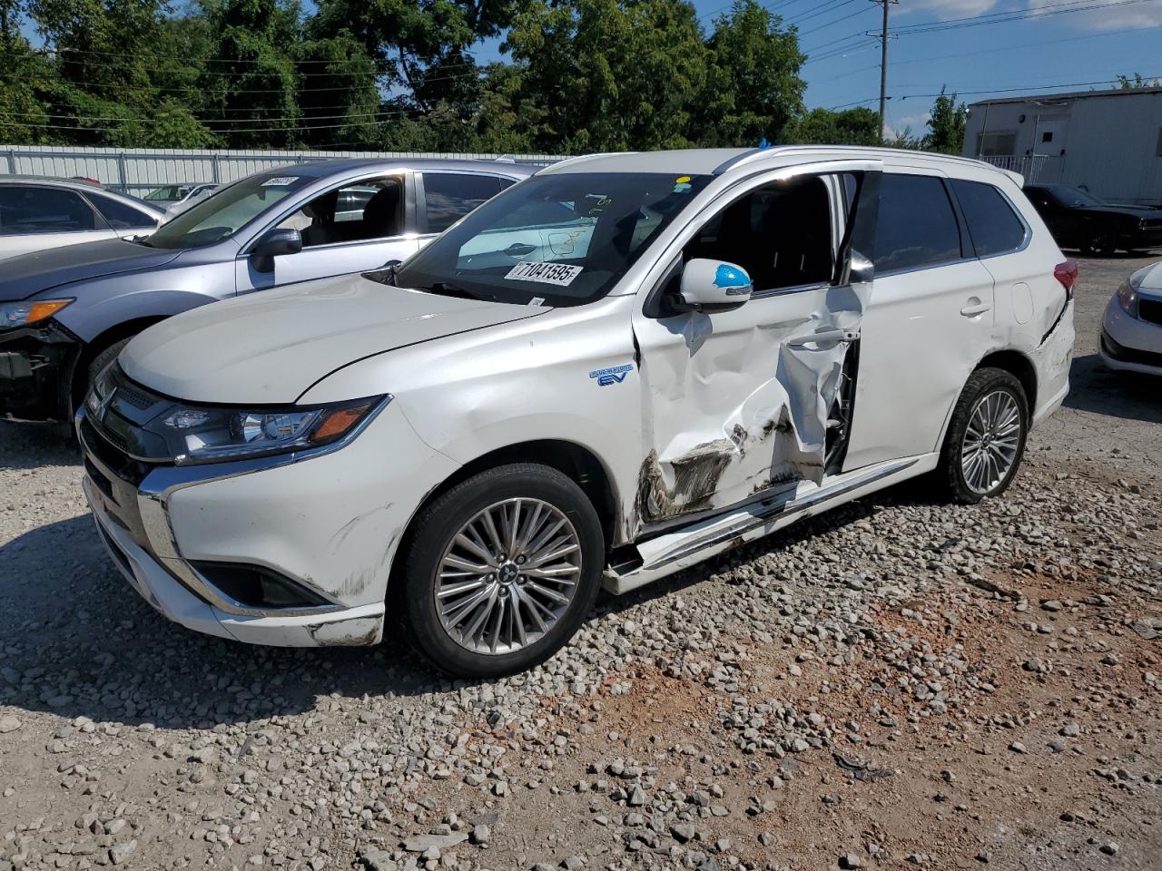 2022 Mitsubishi Outlander Sel