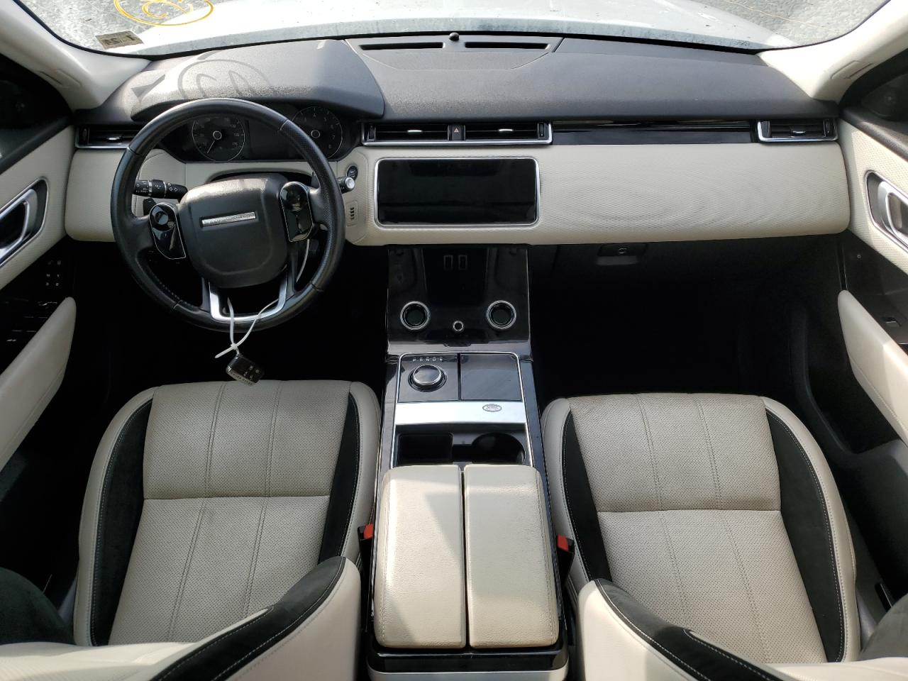 2019 Land Rover Range Rover Velar S VIN: SALYB2EX2KA235908 Lot: 67541405