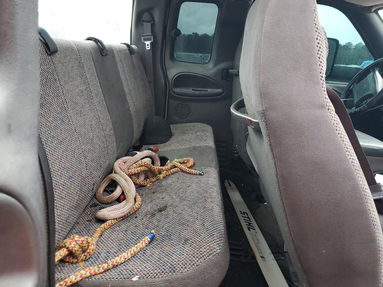 2002 Dodge Ram 2500 VIN: 3B7KC23642M263037 Lot: 70174895