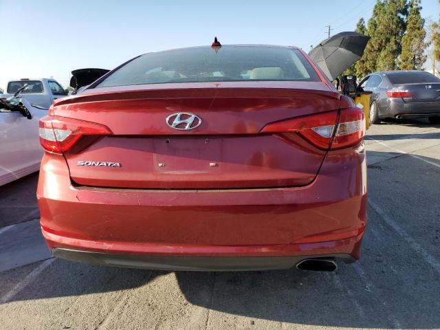  HYUNDAI SONATA 2015 Czerwony