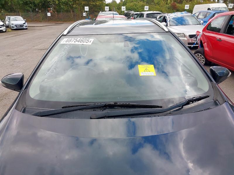 2015 TOYOTA AURIS EXCEL