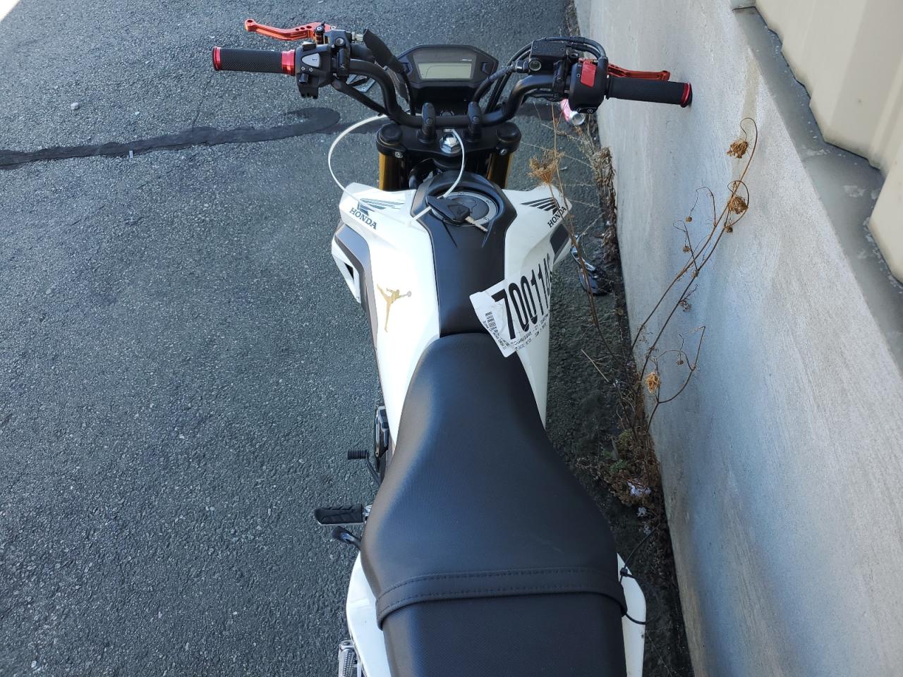 2017 Honda Grom 125 VIN: MLHJC6115H5207260 Lot: 70011425