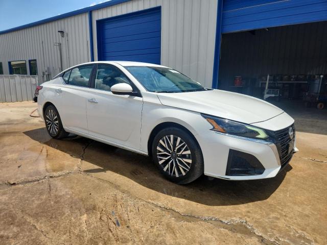  NISSAN ALTIMA 2023 White