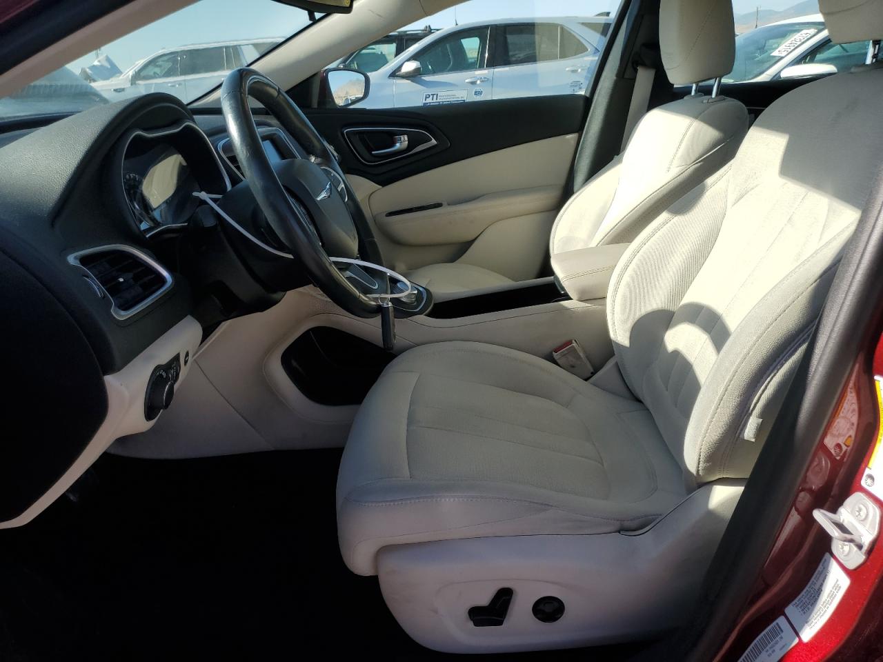 2015 Chrysler 200 Limited VIN: 1C3CCCAB8FN688965 Lot: 67446195