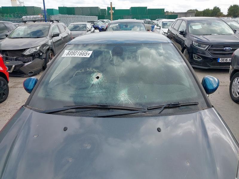 2015 DS DS 3 1.2 PURETECH 110 DSTYLE NAV 3DR EAT6