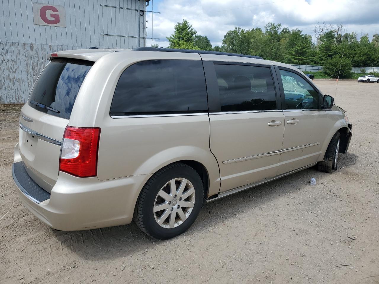 2013 Chrysler Town & Country Touring beige null flexible 2C4RC1BG6DR809383 photo #4